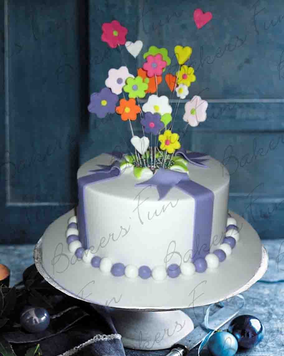 Flower Boquet Birthday Cakes for Kids - Bakersfun
